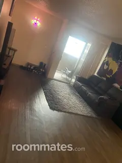 Room for rent in Dallas, TX $1000, house