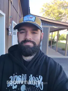 Roommate looking Attleboro, MA, $1000
