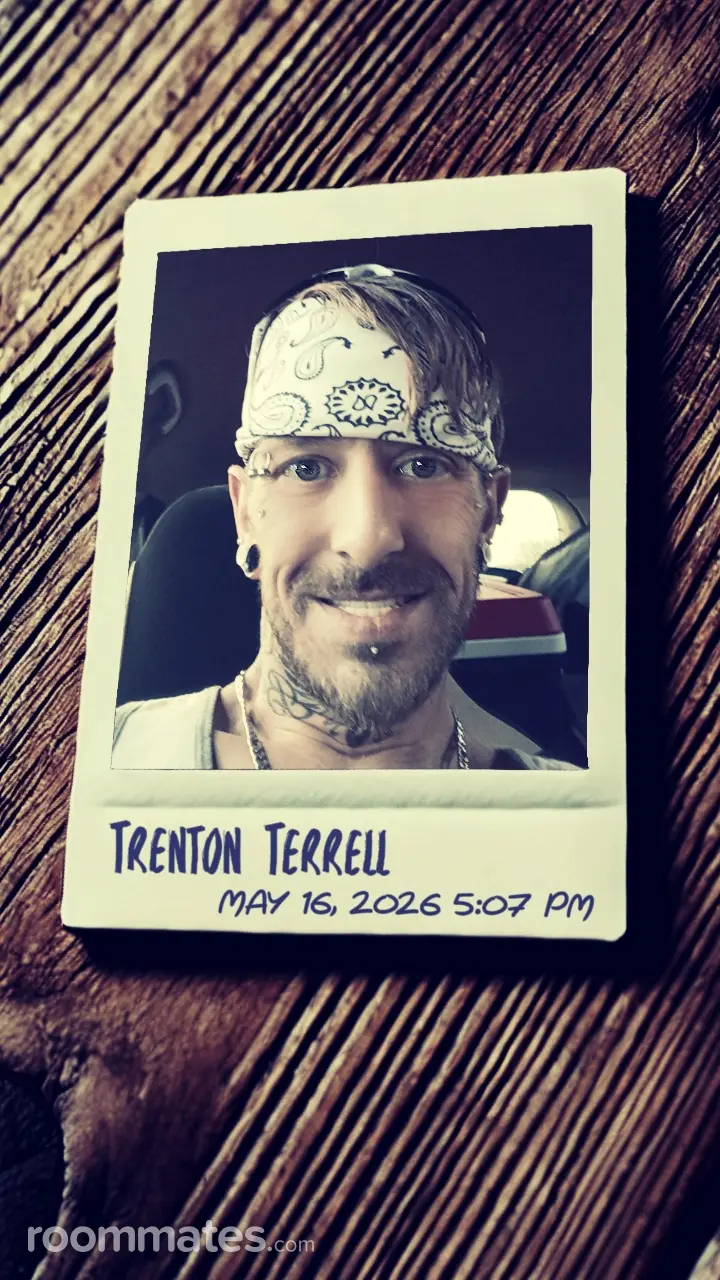 Profile photo 2 of 4