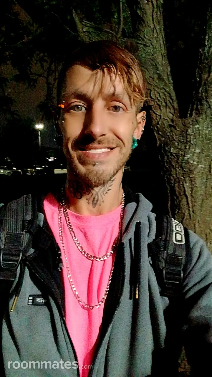 Profile photo 3 of 4