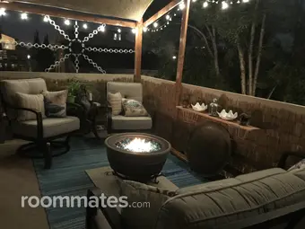 Room for rent in Huntington Beach, CA $1300, condo