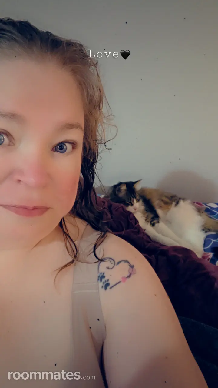 Profile photo 6 of 6