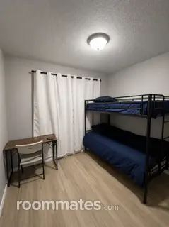 Room for rent in Los Angeles, CA $600, house