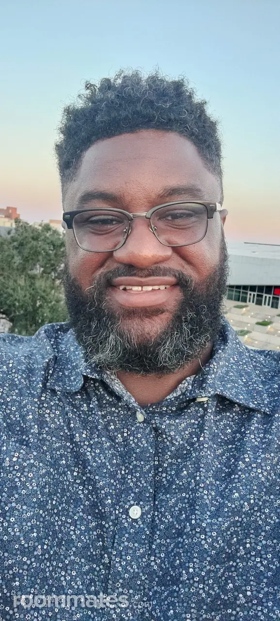 Profile photo 2 of 11