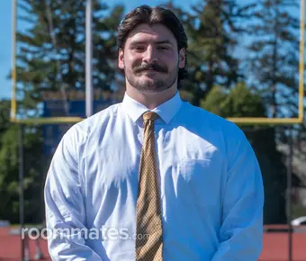 Roommate looking Dover, NH, $1500