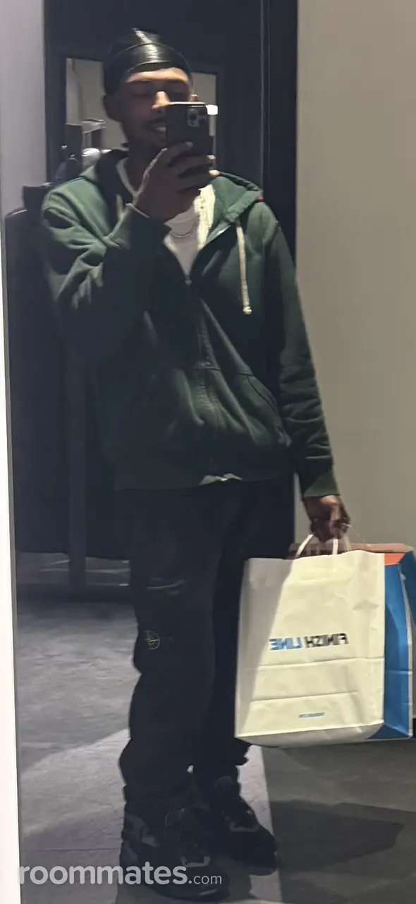 Profile photo 2 of 5