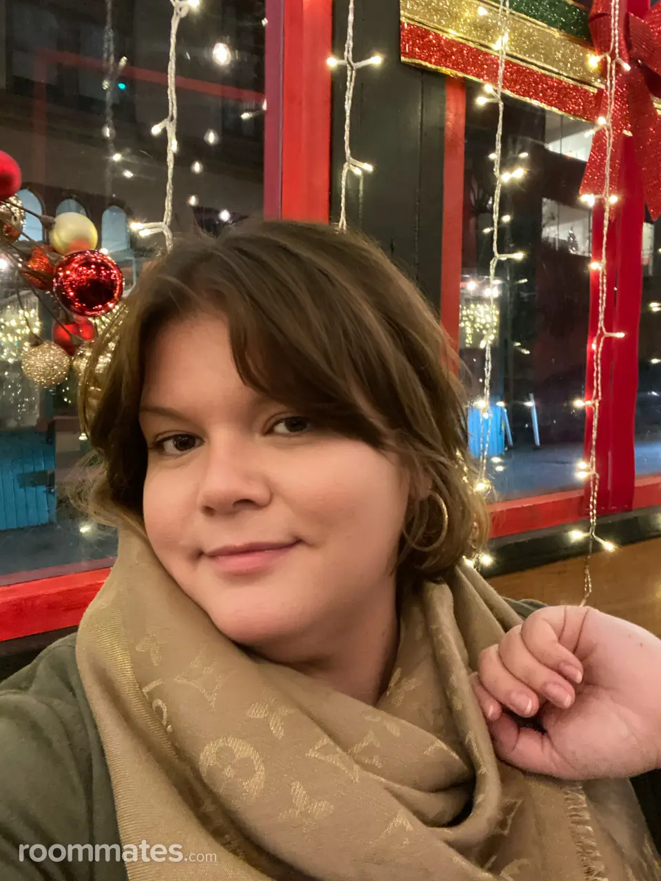 Profile photo 4 of 4