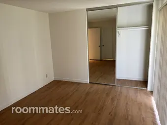 Room for rent in Cathedral City, CA $1150, condo