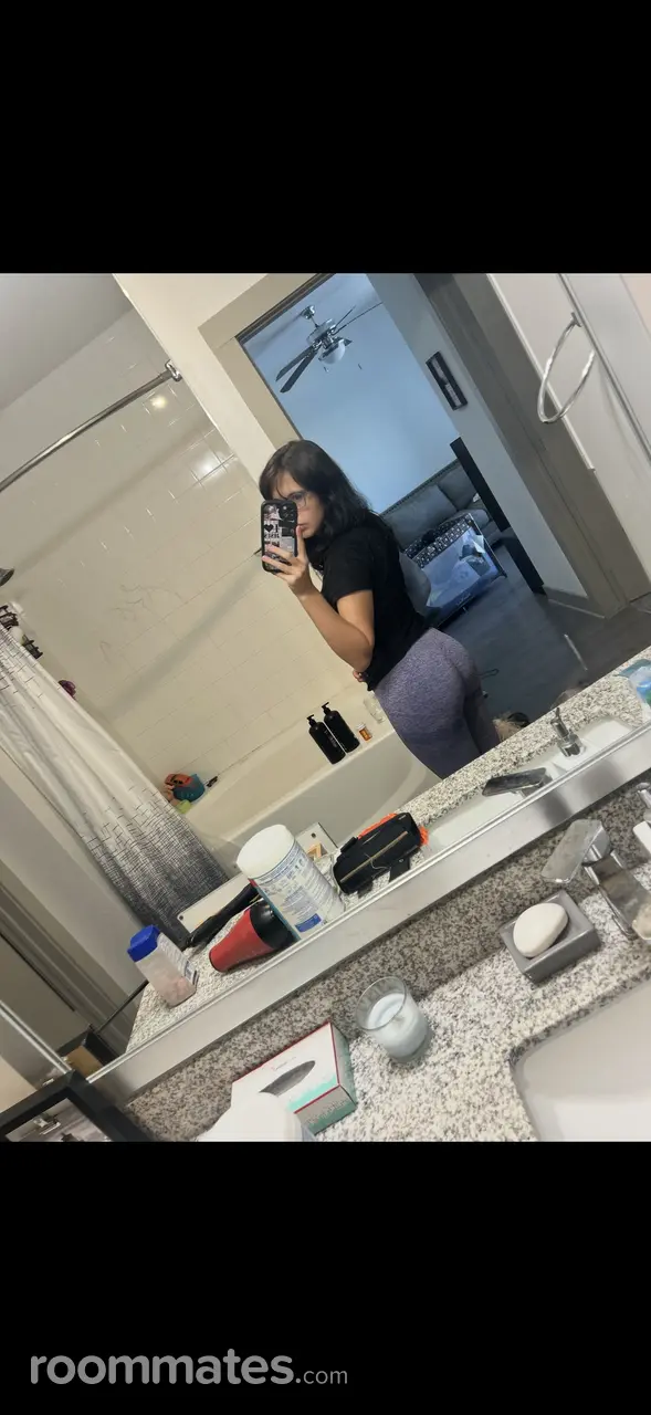 Profile photo 4 of 5