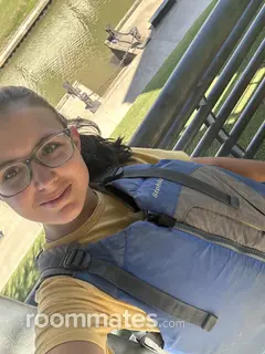 Roommate looking Katy TX, $900