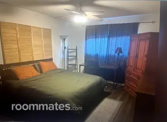 Room for rent in Long Beach, CA $1100, apartment