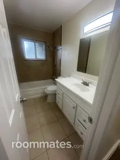 Room for rent in Lakewood, CO $800, house