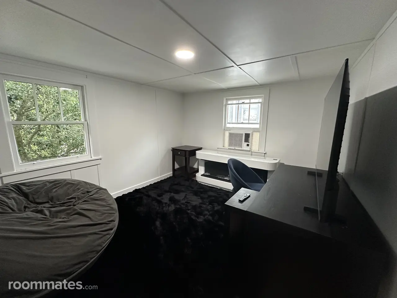 Room for rent in Savannah, GA $2000, house