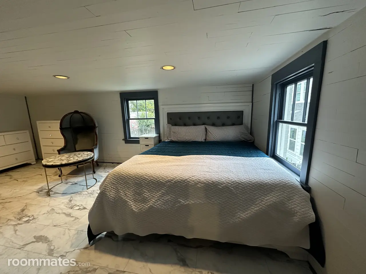 Profile photo 6 of 20