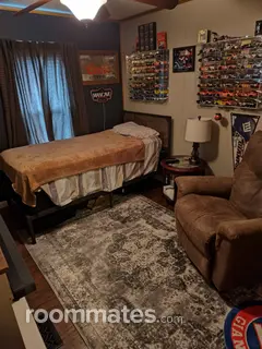 Room for rent in North Brunswick, NJ $800, house