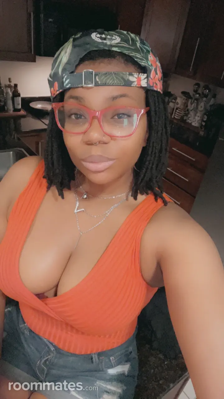 Profile photo 6 of 9