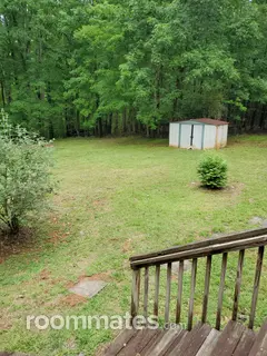Room for rent in Moneta, VA $800, house