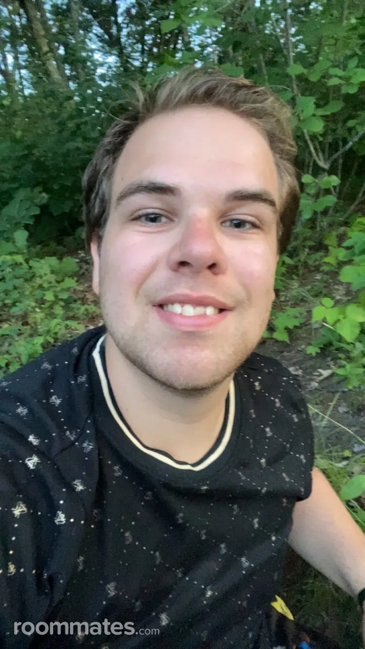 Profile photo 2 of 6