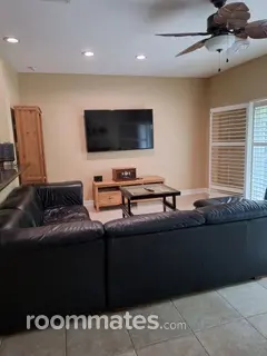 Room for rent in Fort Lauderdale, FL $1800, townhouse