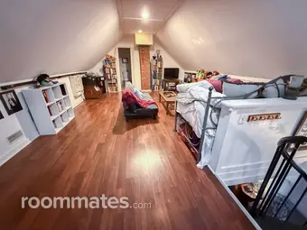 Room for rent in Southport, IN $1000, house