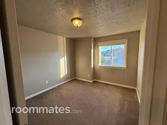 Room for rent in West Valley City, UT $950, house