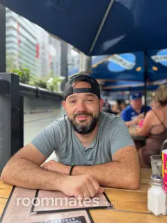Roommate looking Northridge, CA, $1000