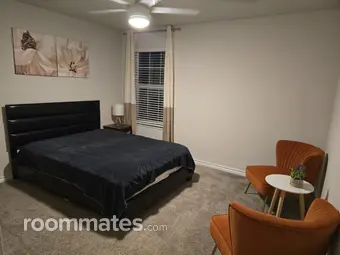 Room for rent in San Antonio, TX $700, house