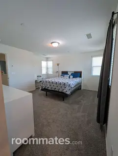 Room for rent in Clovis, CA $900, house