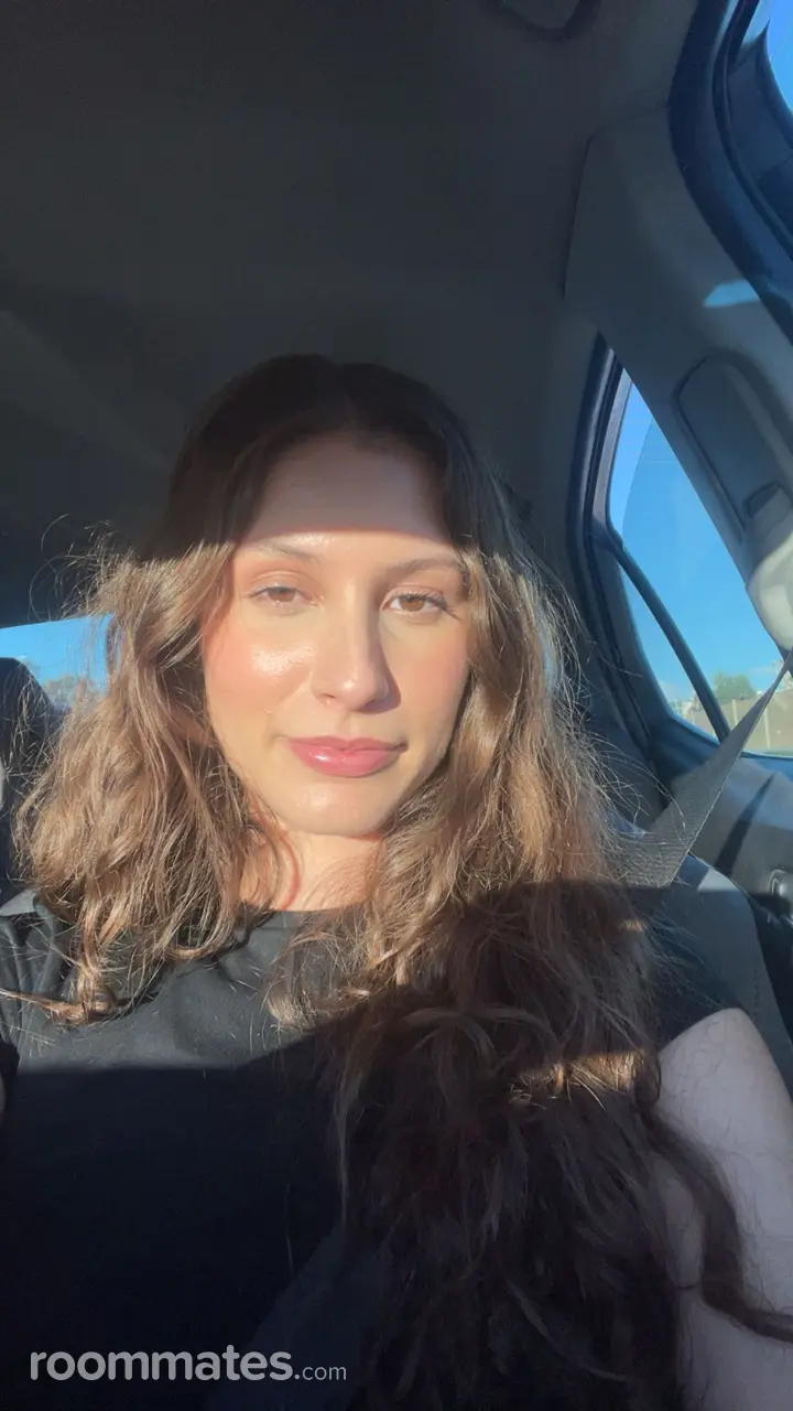 Profile photo 5 of 5