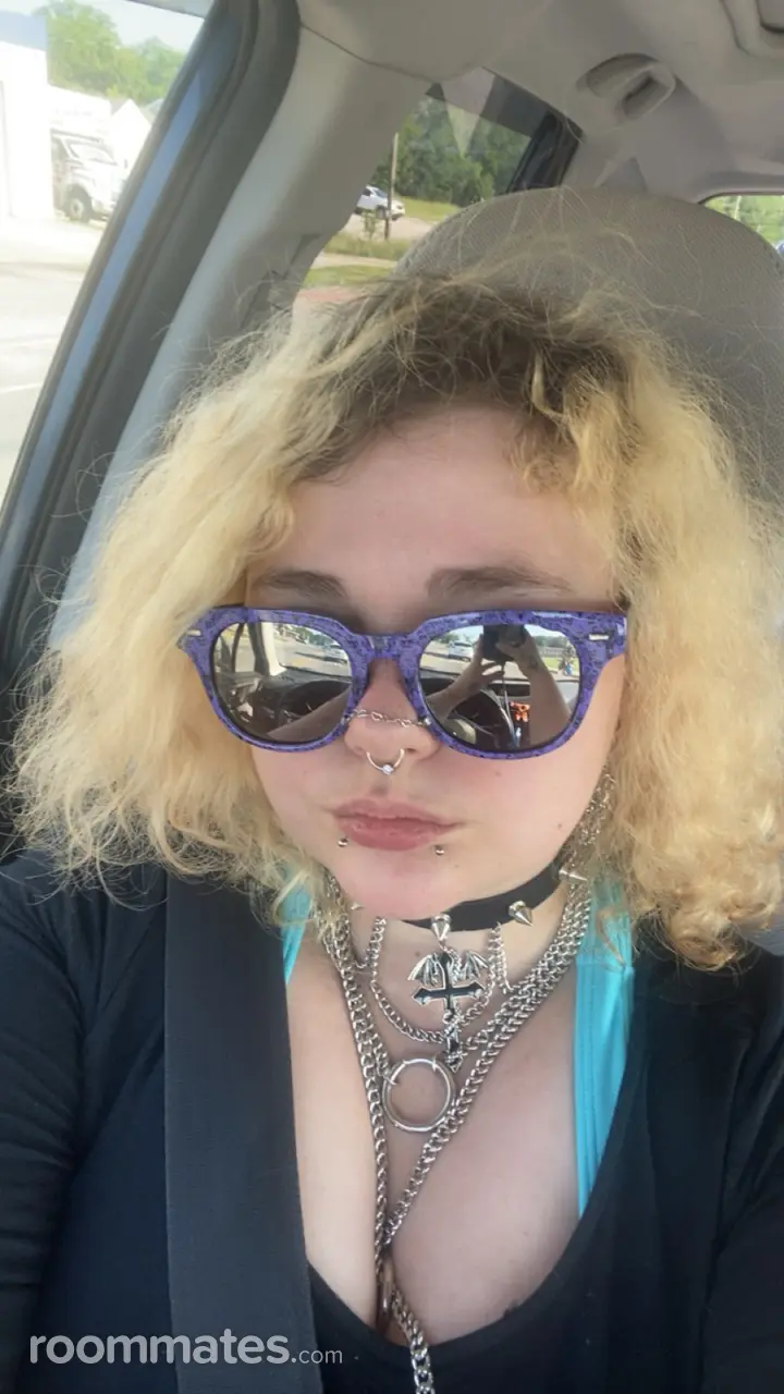 Profile photo 6 of 7