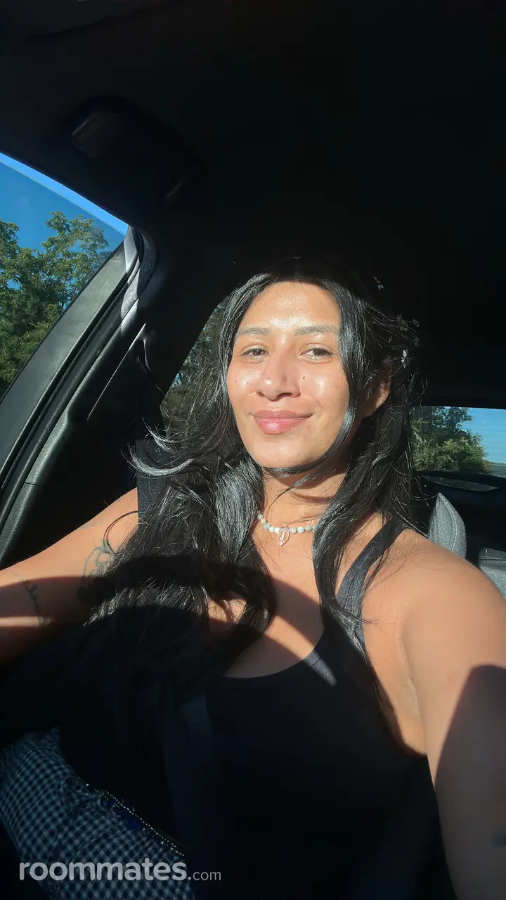 Profile photo 4 of 10