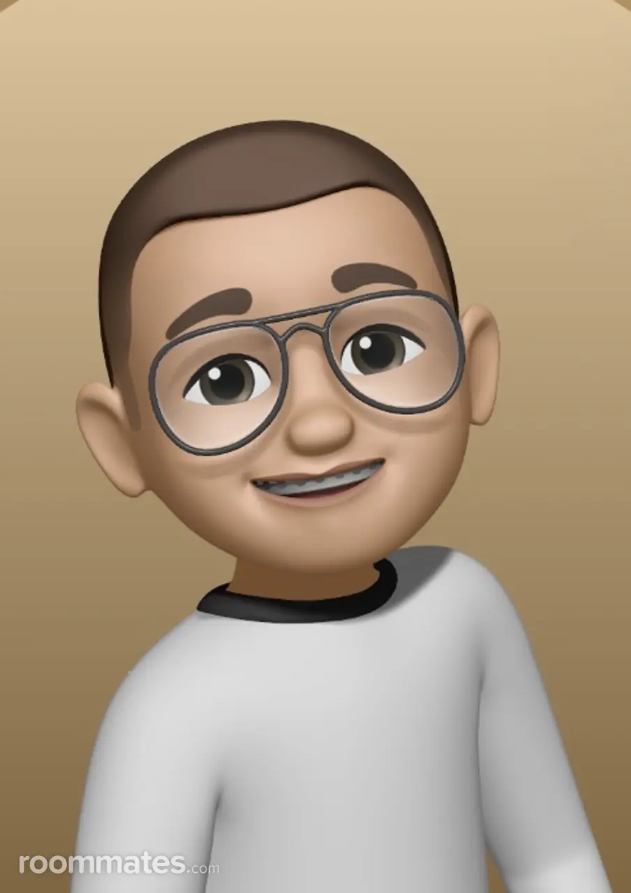 Profile photo 5 of 6
