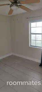 Room for rent in Vero Beach, FL $1000, house