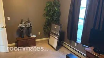 Room for rent in Windham, ME $925, house