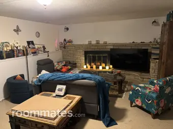 Room for rent in Colorado Springs, CO $900, house