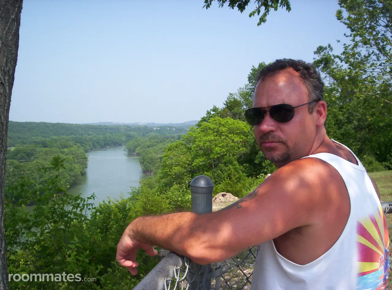 Profile photo 7 of 7