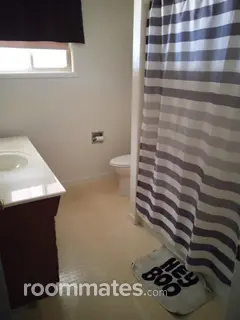 Room for rent in Commerce City, CO $1100, house