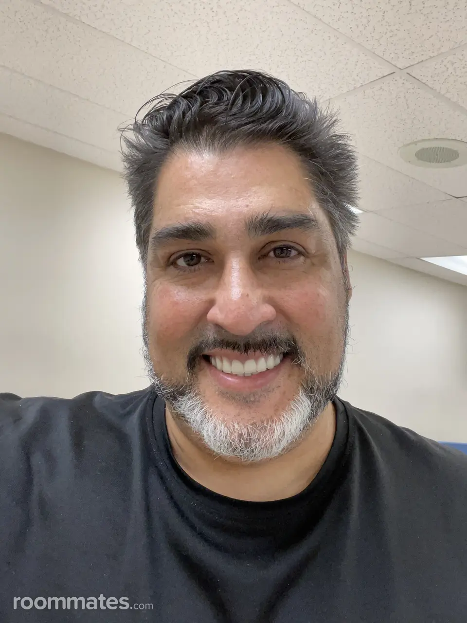 Profile photo 4 of 4
