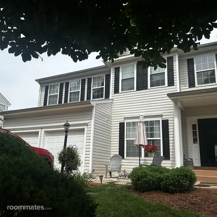 Room for rent in Manassas, VA $800, house