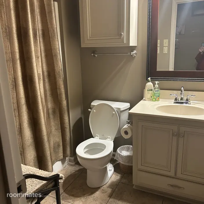 Room for rent in Lafayette, LA $600, house