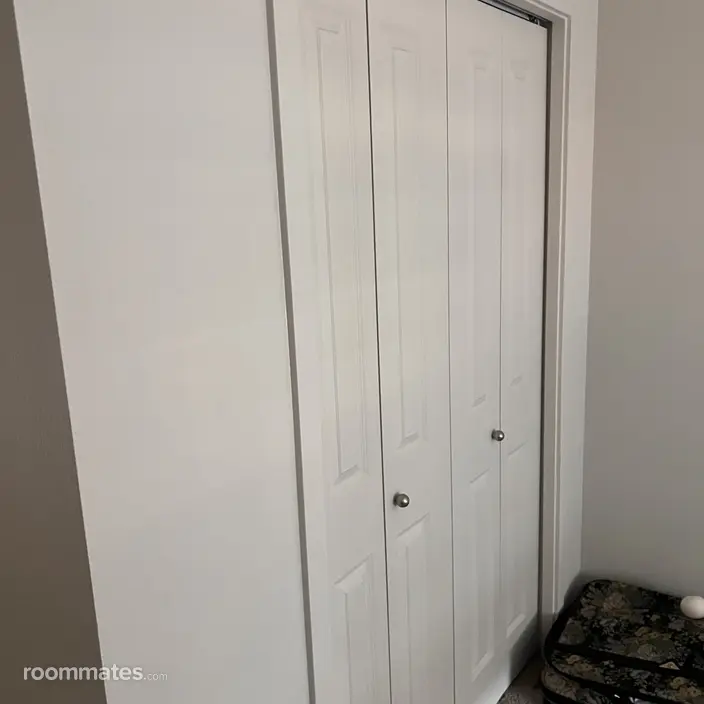 Room for rent in Gresham, OR $1000, house