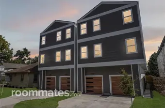 Room for rent in Houston, TX $900, townhouse