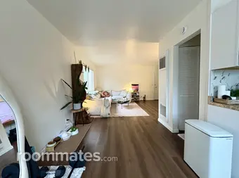 Room for rent in Pacific Grove, CA $1550, townhouse