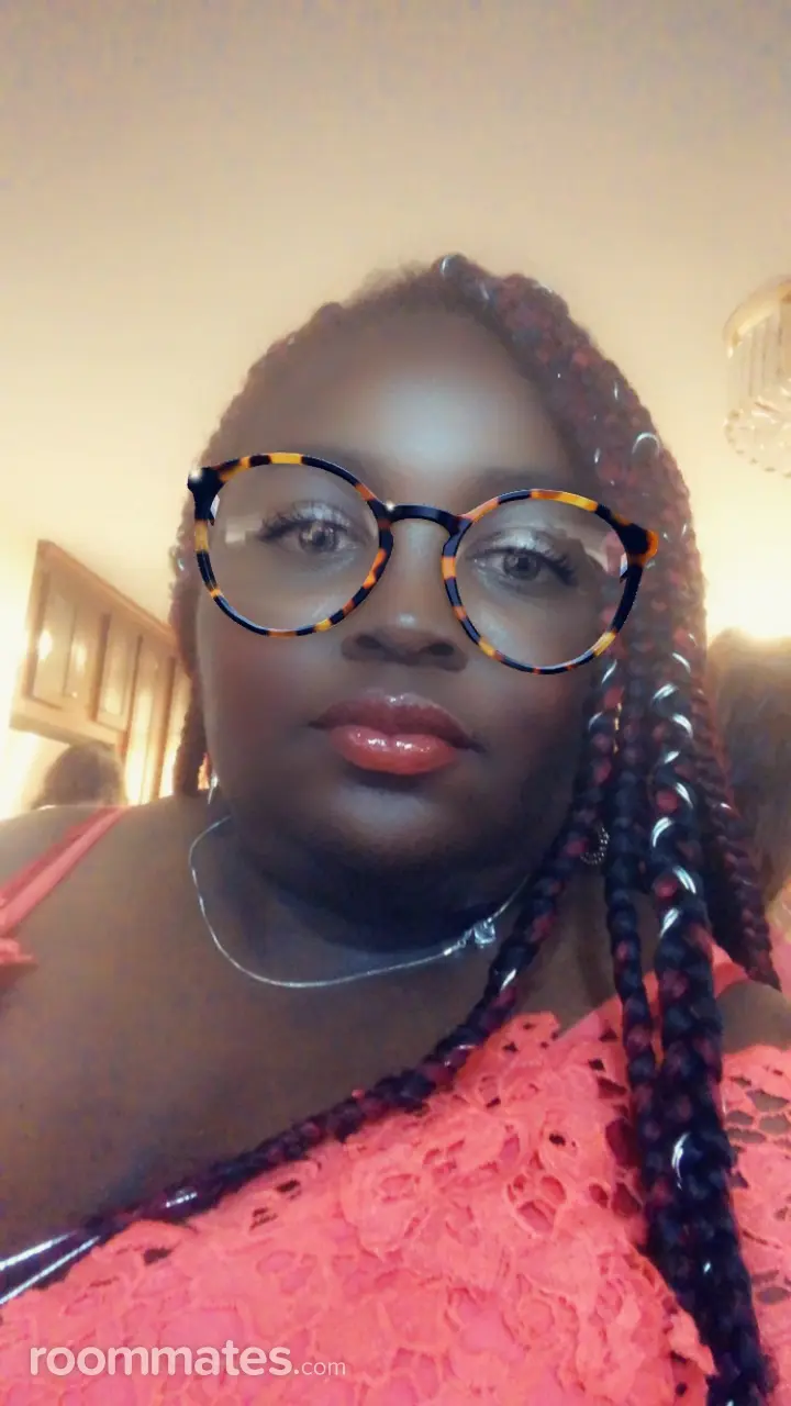 Profile photo 9 of 9