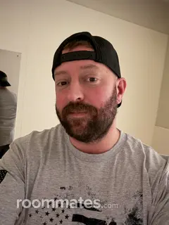 Roommate looking Bedford, MA, $2000