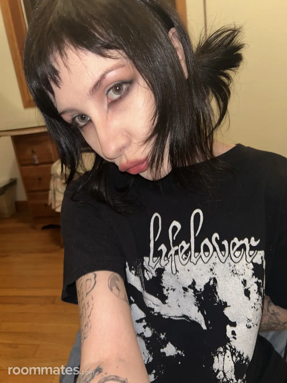 Profile photo 2 of 4