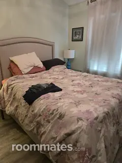 Room for rent in Alpharetta, GA $800, townhouse
