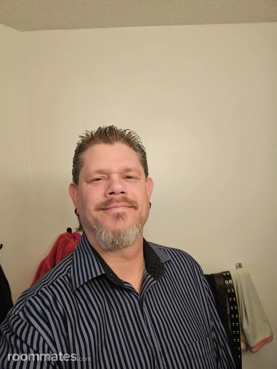 Profile photo 12 of 14