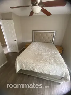 Room for rent in Orlando, FL $800, house