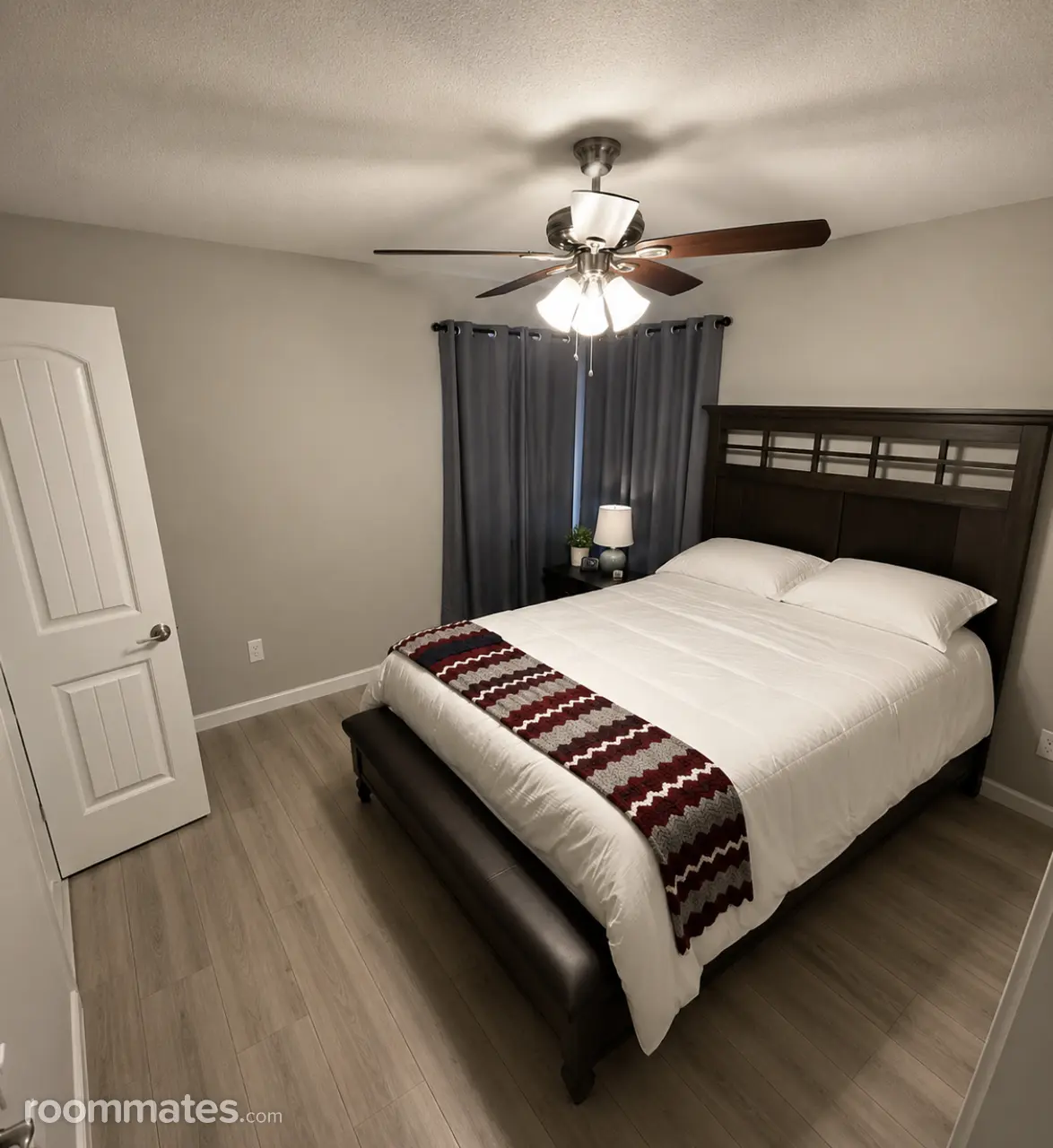 Room for rent in Virginia Beach, VA $1000, townhouse